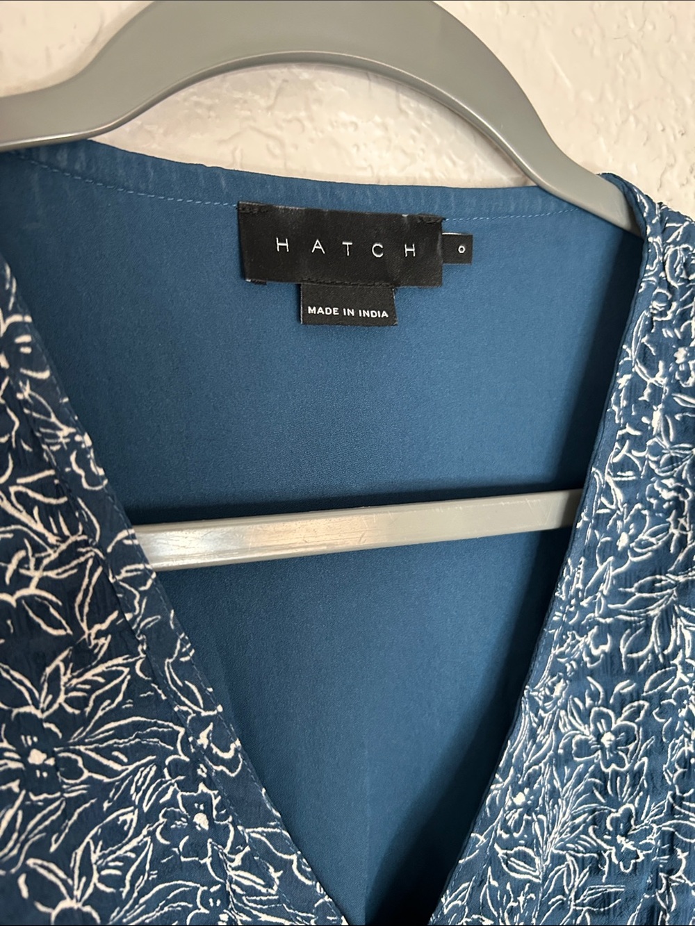 HATCH Blue Floral Smocked Maternity Midi Dress XS V Neck - Picture 5 of 7